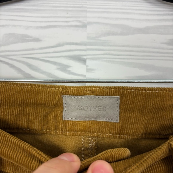 MOTHER High Waisted Looker Ankle Chew Brown Corduroy Pants Size 26 - Picture 6 of 14
